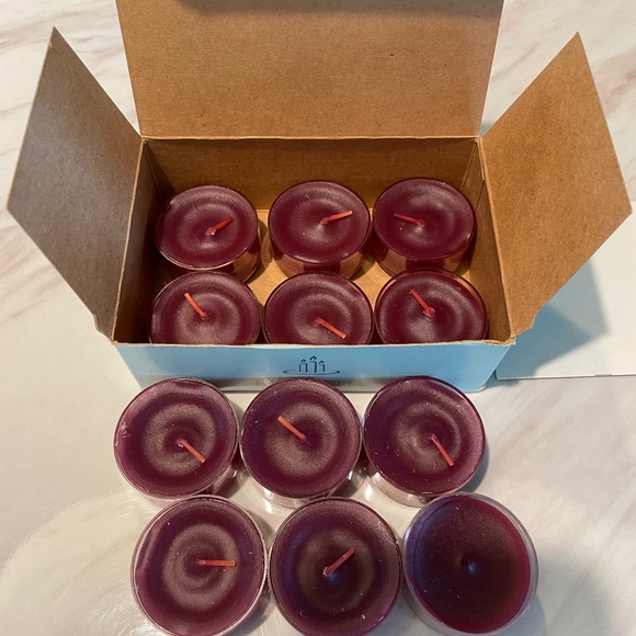 LOT OF 11 VTG PARTYLITE MULBERRY TEALIGHT CANDLES NEW - Picture 4 of 5
